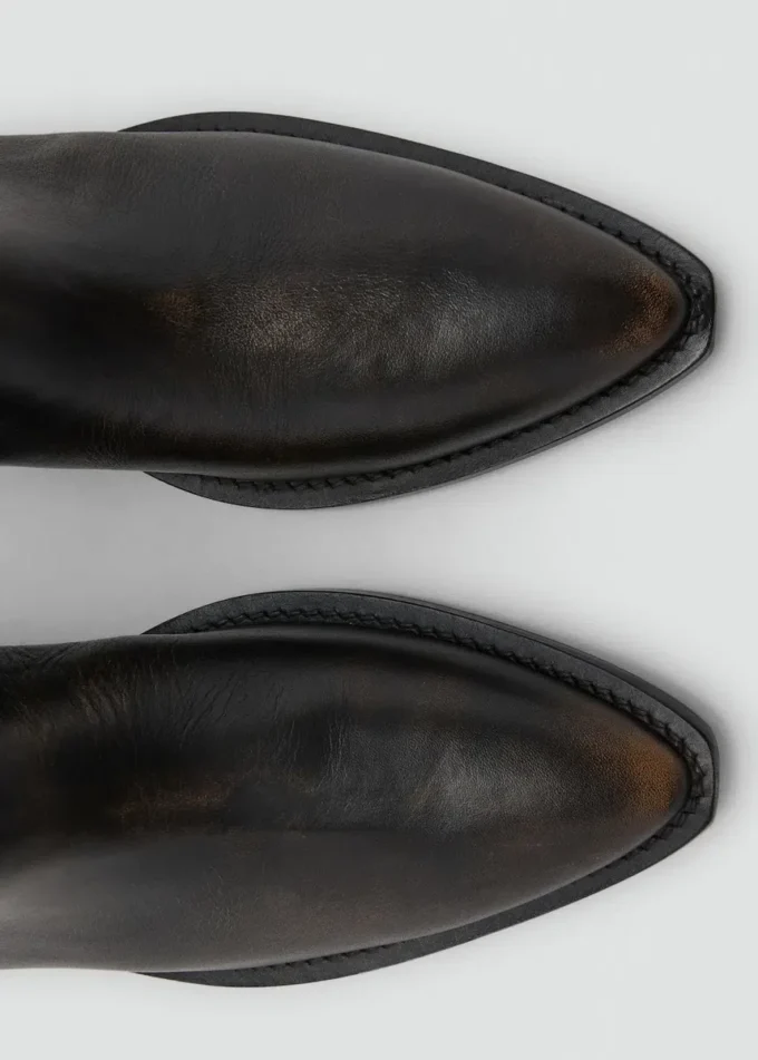 Bottes en cuir vieilli