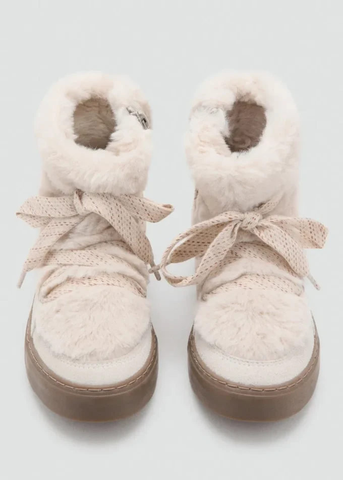 Bottines avec détails en cuir Bottines avec détails en cuir