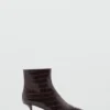 Bottines à bout pointu en simili cuir croco