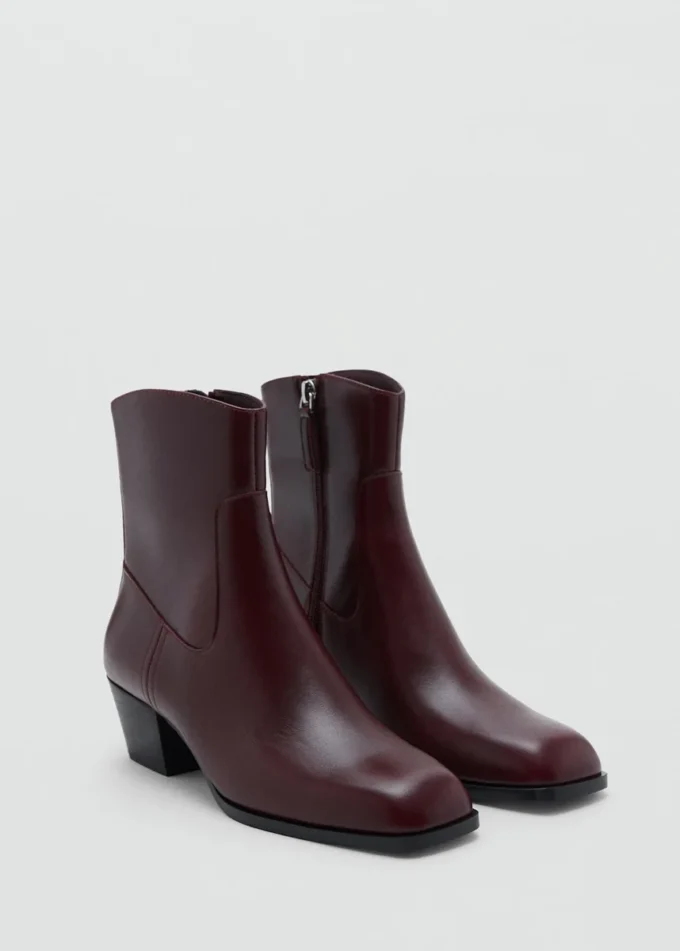 Bottines en cuir à bout carré
