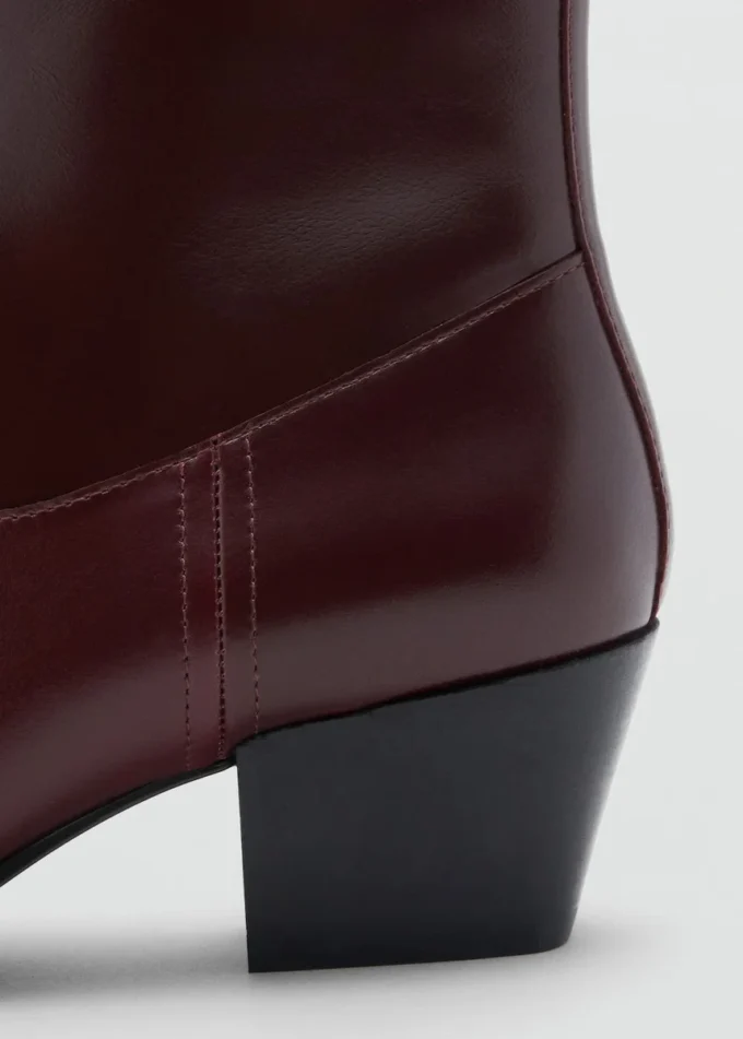Bottines en cuir à bout carré