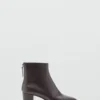 Bottines en cuir à talon carré