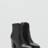 Bottines pointues en cuir