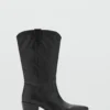 Bottines pointues en cuir