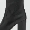 Bottines pointues en cuir