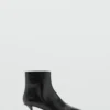 Bottines à talons bobines et bout pointu