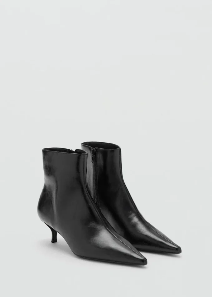 Bottines à talons bobines et bout pointu