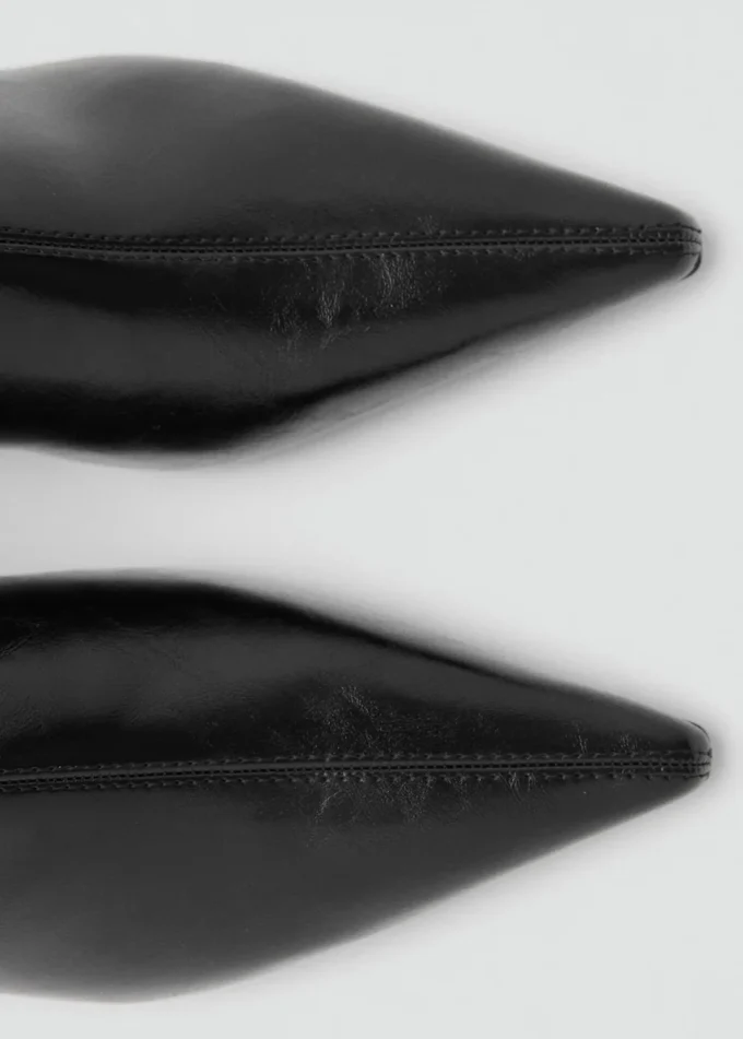 Bottines à talons bobines et bout pointu