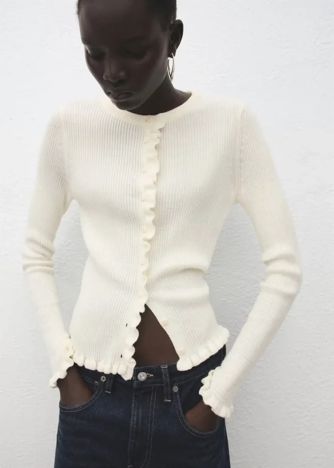 Cardigan à bords festonnés