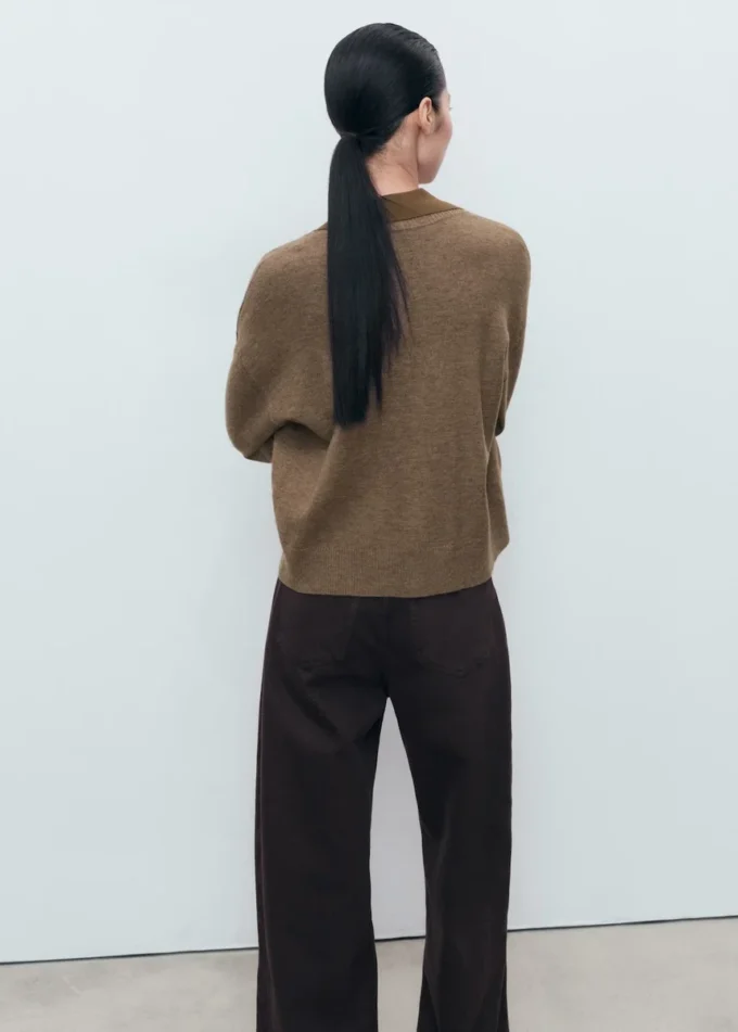 Cardigan à col en V avec poches
