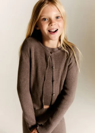Cardigan en maille côtelée