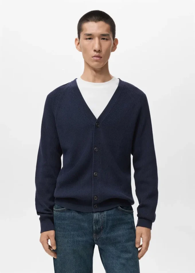 Cardigan en maille côtelée avec boutons