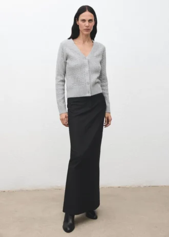 Cardigan tricoté tressé