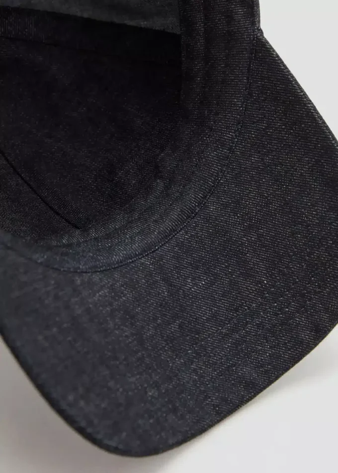 Casquette à visière en coton