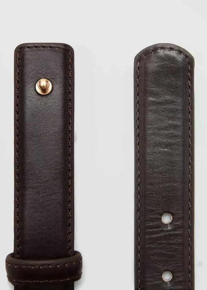 Ceinture en cuir avec détail métallique