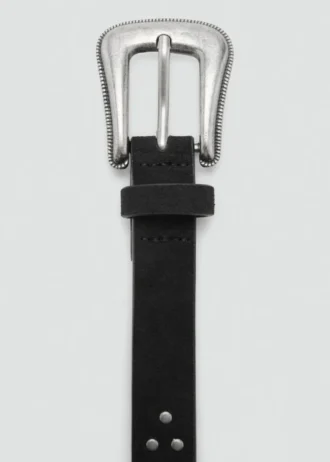 Ceinture en cuir cloutée