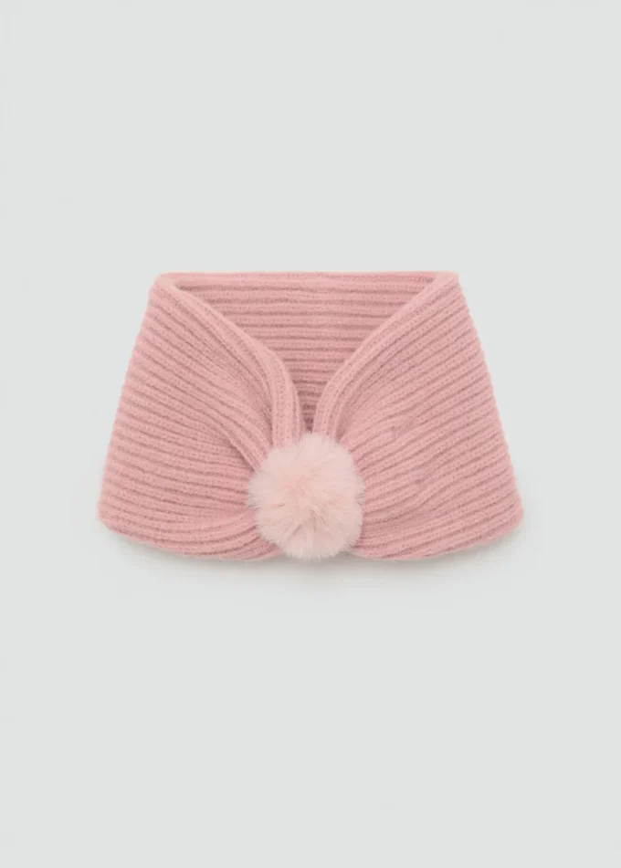 Écharpe tricotée avec pompon