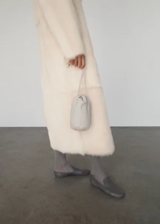 Chaussures en cuir froncées