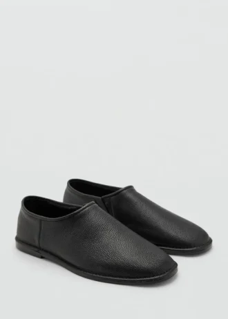 Chaussures plates en cuir