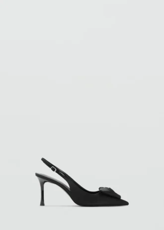 Chaussures satinées à fleurs