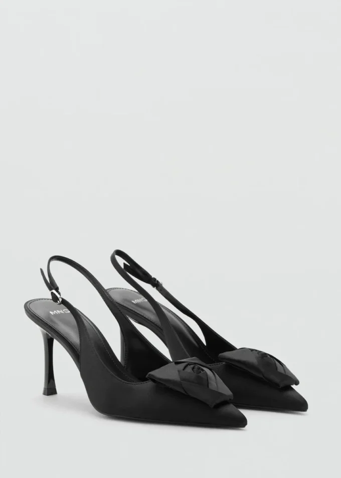 Chaussures satinées à fleurs