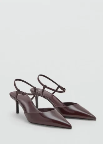 Chaussures à talons bobines avec bride à la cheville