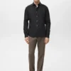 Chemise 100 % coton à coupe classique Chemise 100 % coton à coupe classique