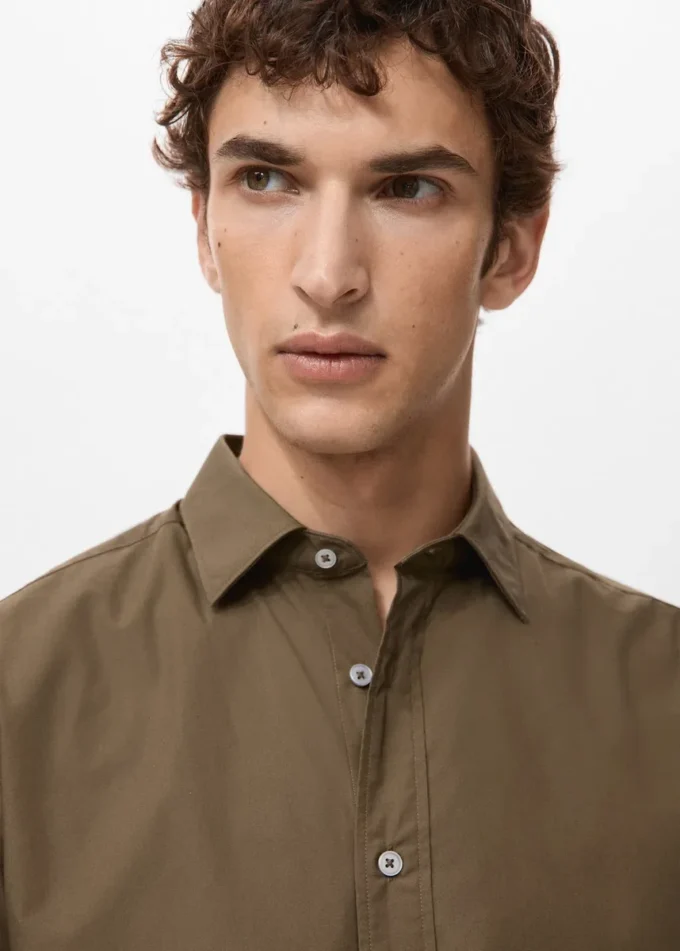 Chemise 100 % coton à coupe classique Chemise 100 % coton à coupe classique