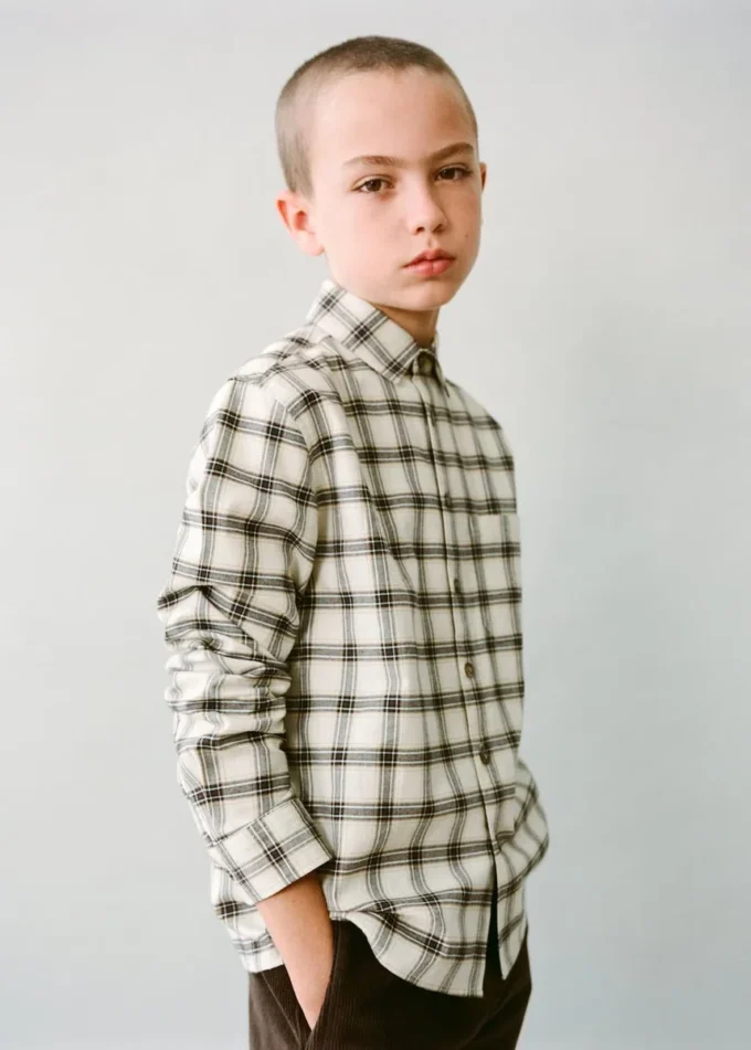 Chemise à carreaux