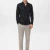 Chemise confortable, extensible et sans repassage Chemise confortable, extensible et sans repassage