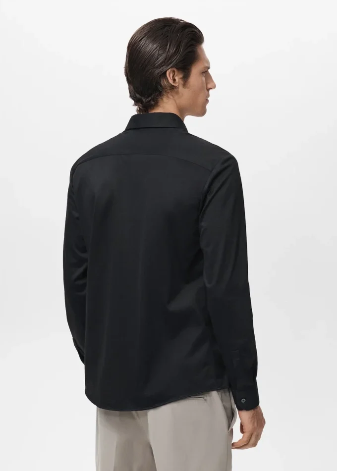 Chemise confortable, extensible et sans repassage Chemise confortable, extensible et sans repassage