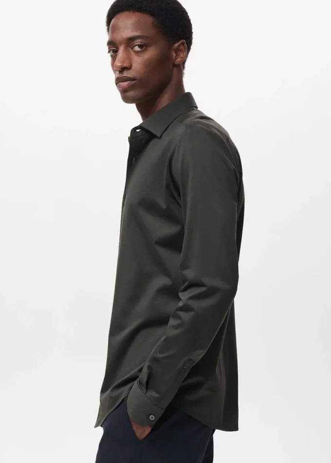 Chemise confortable, extensible et sans repassage