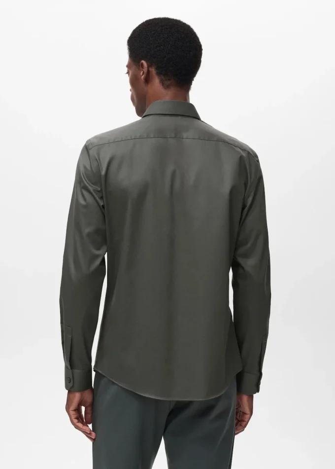 Chemise confortable, extensible et sans repassage