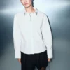 Chemise à détails en cristal
