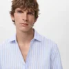 Chemise en coton et lin à rayures, coupe classique