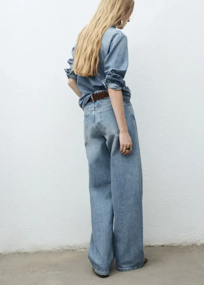 Chemise en denim avec nœud Chemise en denim avec nœud
