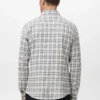 Chemise en flanelle à carreaux coupe classique