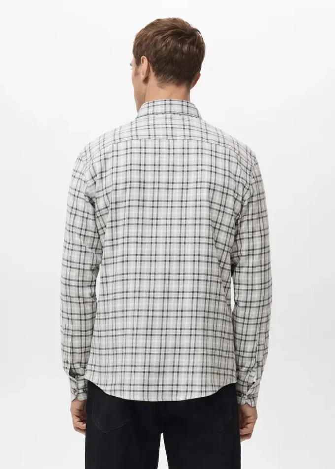 Chemise en flanelle à carreaux coupe classique
