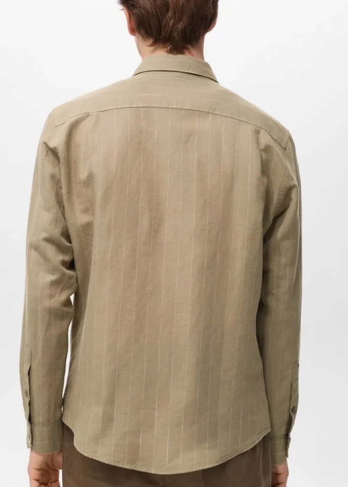 Chemise en lin à fines rayures Chemise en lin à fines rayures
