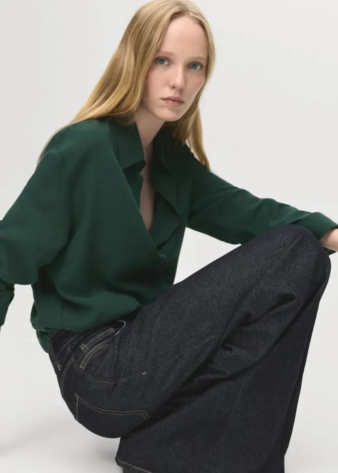 Chemise en lyocell avec boutons cachés