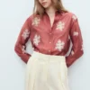 Chemise en lyocell brodée
