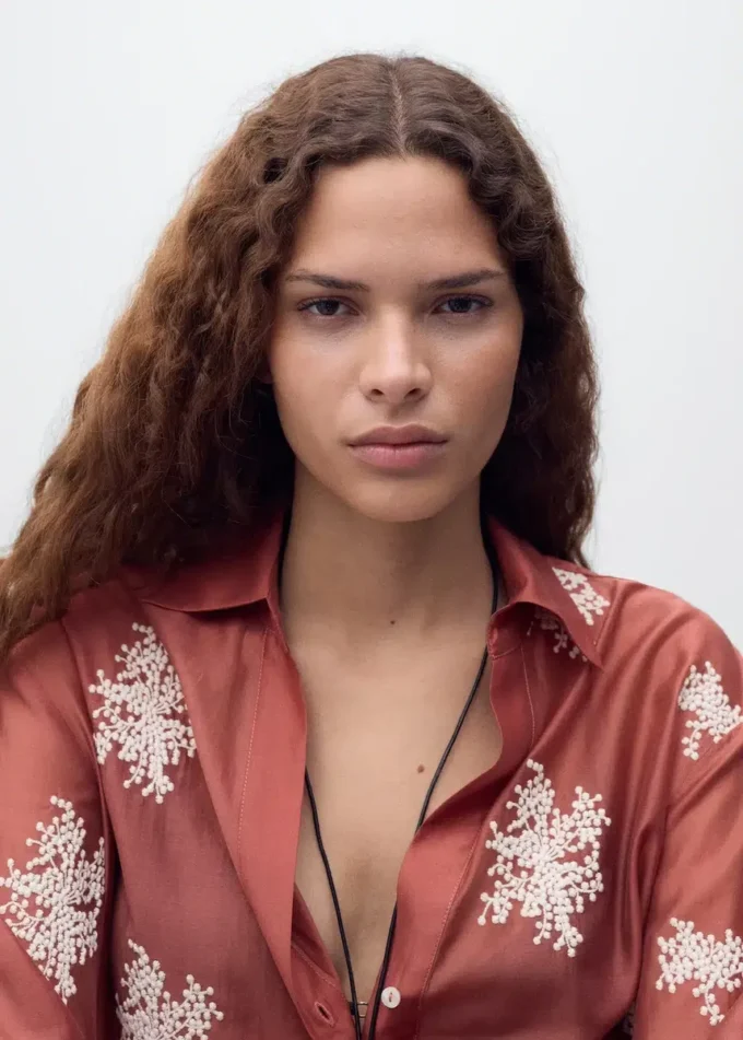 Chemise en lyocell brodée