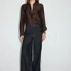 Chemise en satin avec strass