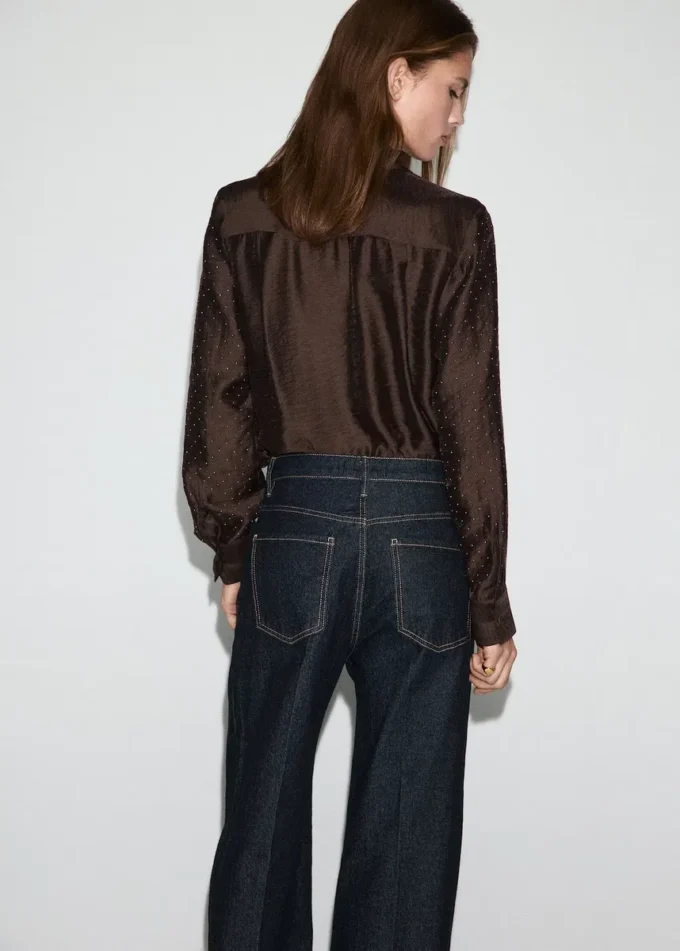 Chemise en satin avec strass