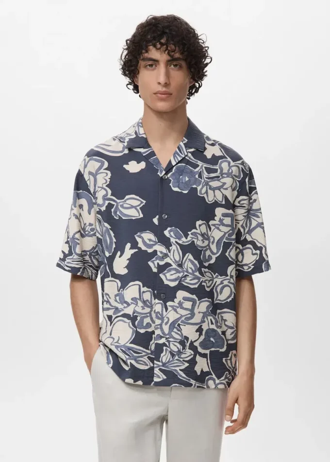 Chemise à fleurs effet froissé Chemise à fleurs effet froissé