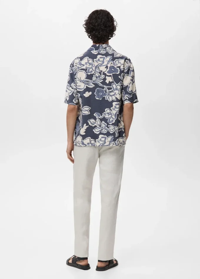 Chemise à fleurs effet froissé Chemise à fleurs effet froissé
