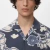 Chemise à fleurs effet froissé Chemise à fleurs effet froissé