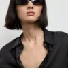 Chemise fluide à finition satinée