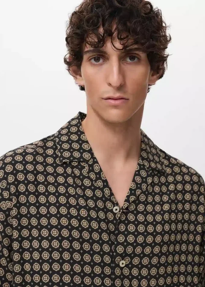 Chemise fluide imprimée à coupe régulière