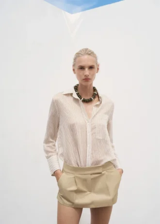 Chemise rayée semi-transparente